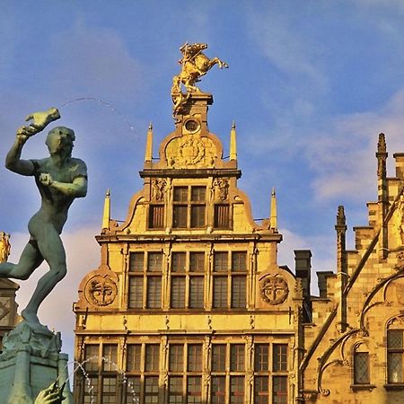Sleep Inn - Black And Gold Loft Antwerp Cityview 外观 照片